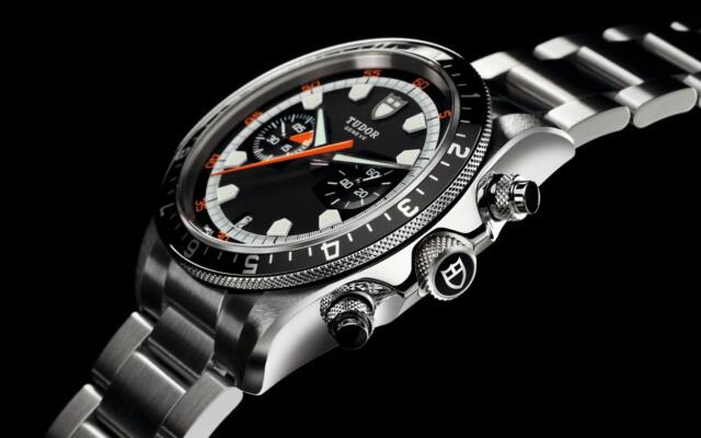 TUDOR　ーHERITAGE CHRONO　ヘリテージクロノー