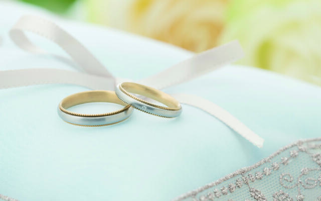 【プラチナ×ゴールド】2色のコンビネーションリング”の結婚指輪がオシャレ!