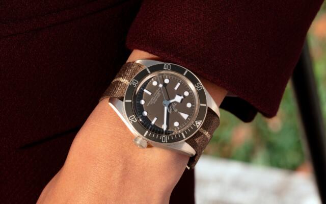 TUDOR －Black Bay Fifty-Eight 925 ブラックベイ フィフティ-エイト 925－