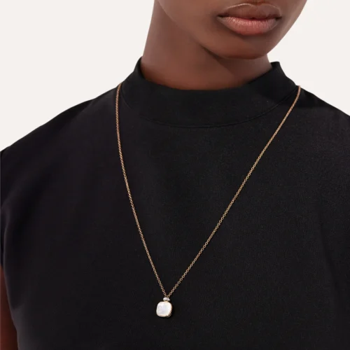 Pomellato-ポメラート-「ヌード」からネックレスの新着商品