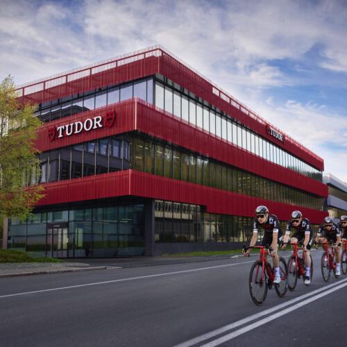 TUDOR　－ プロサイクリングチームについて－