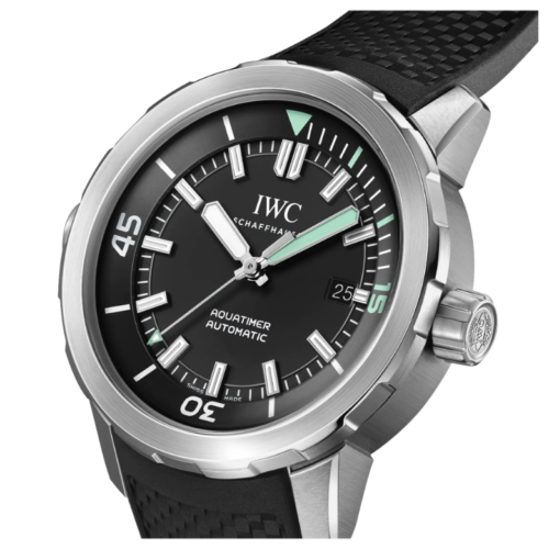 機能美を極めた、日常に寄り添うラグジュアリースポーツ【IWC アクアタイマー】